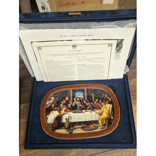 266 - Limited edition Bradford Exchange religious collectors plates being The last supper, 1895-1995 jubil... 