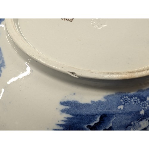 66 - Copeland Spode blue and white, and Royal Doulton 'Gloria' art deco fruit bowls