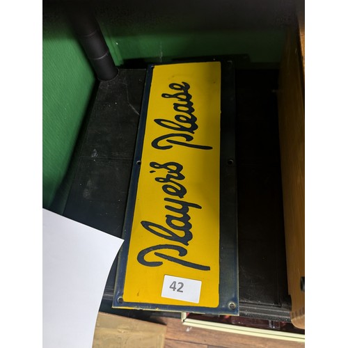 Lot 42        