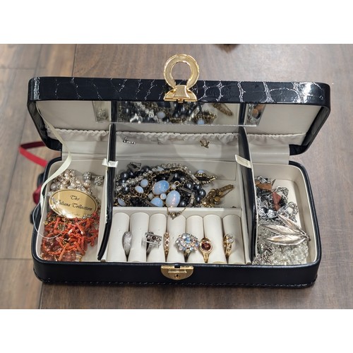 203 - New black Juliana jewellery box and contents