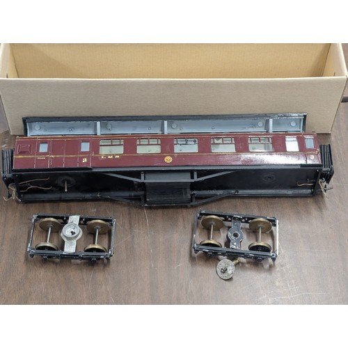 30 - O Gauge LMS Maroon 3rd Class Corridor Brake Coach, Boxed as found