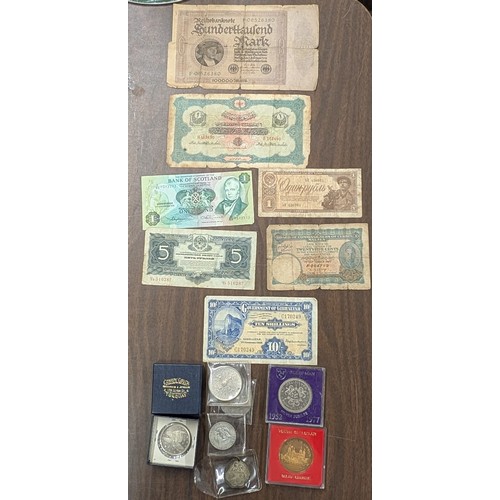 Small Bundle of International Banknotes and Commemorative Coins and ...