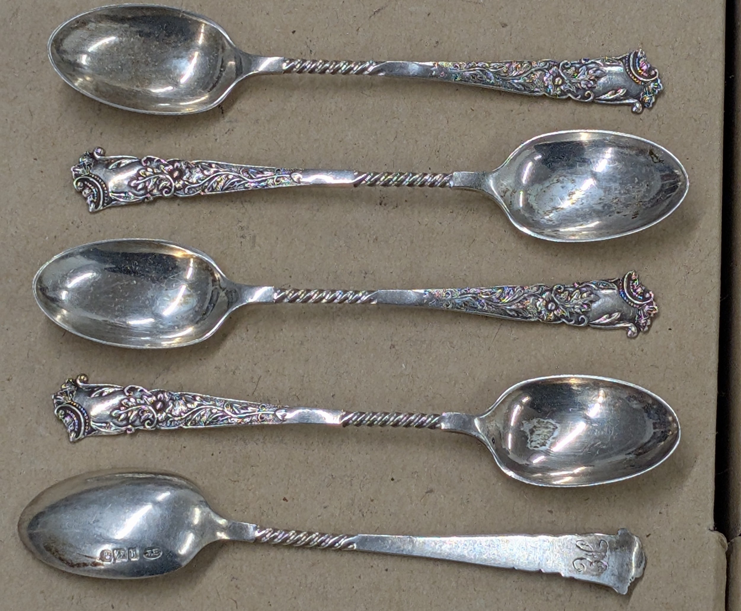Group of Five Matching Sterling Silver Spoons - 52.7 gm