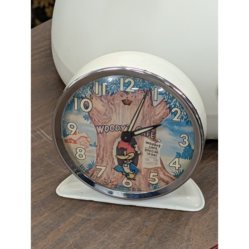 85 - Working Vintage Animated Woody Woodpecker Character Alarm Clock