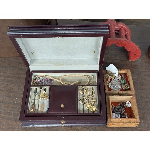 Lot 40        