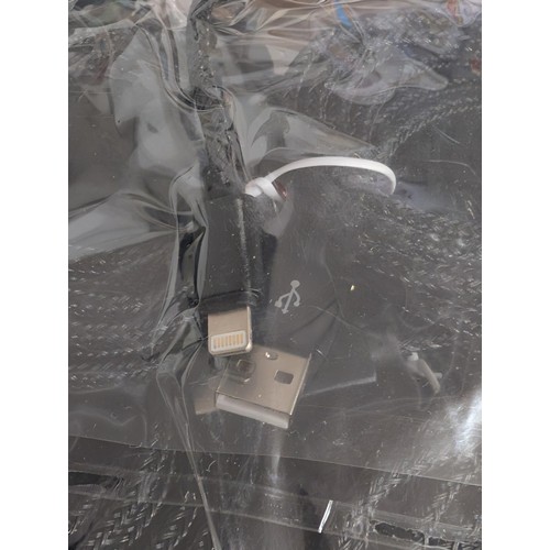 19 - Wholesale Bag of 20 x Huge 3 Metre USB-A to Lightning Braided Charging and Data Cables For Apple Iph... 