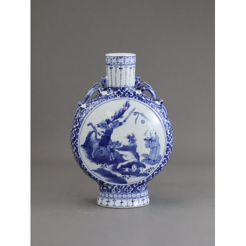 118 - A Blue and White Moonflask with a Mythical Scene, Guangxu, the neck with double moulded qilong handl... 