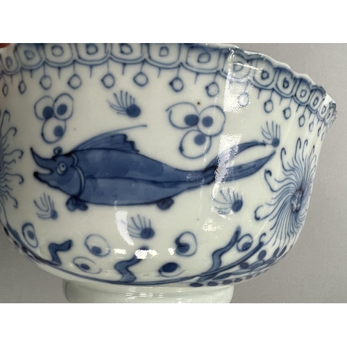 467 - Two Blue and White dishes and one small cup. Kangxi. Two Blue and White dishes and one small cup. Ka... 