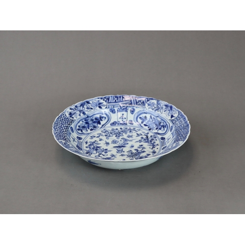 85 - A 'Kraak Porselein' small Basin, Wanli, well painted in soft cobalt with flowering and fruiting spra... 