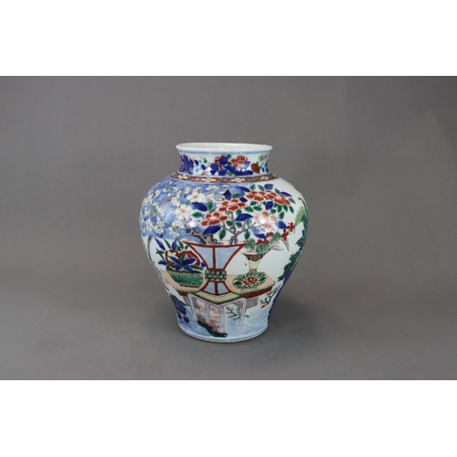 101 - A Wucai 'Hundred Antiques' Jar, Shunzhi,  the baluster body well painted in bright enamels and under... 