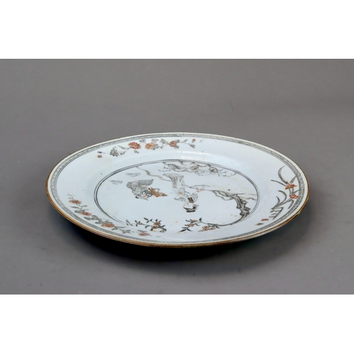 116 - A Fine Grisaille-decorated Figural Plate, Yongzheng, of circular shape, a lady painted in Grisaille ... 