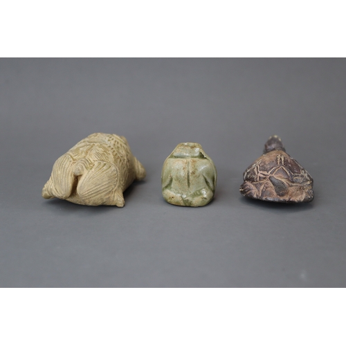 19 - A Group of Three Yue and Yaozhou Celadon Animals, Southern Dynasties and later modelled in frog figu... 