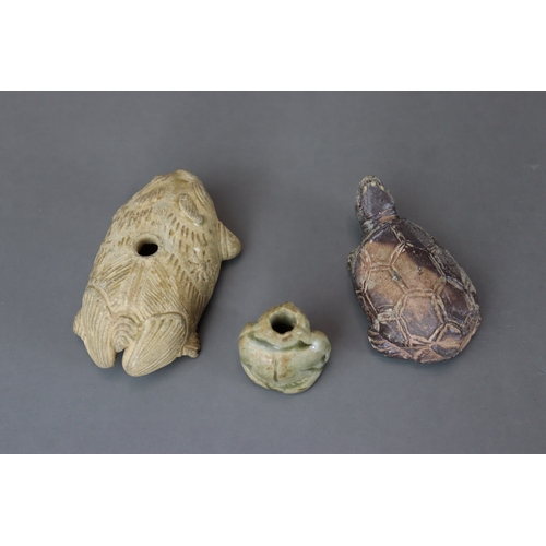 19 - A Group of Three Yue and Yaozhou Celadon Animals, Southern Dynasties and later modelled in frog figu... 