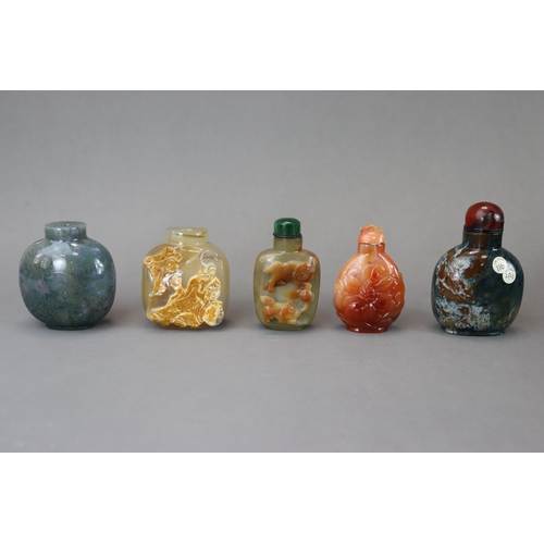 465 - Fifteen Assorted Snuffbottles, 19th and 20th century,