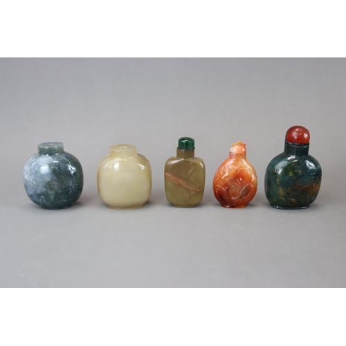 465 - Fifteen Assorted Snuffbottles, 19th and 20th century,