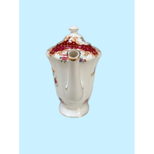 Paragon ‘Rockingham’ fine bone China coffee pot H22.5cm, and platter ...