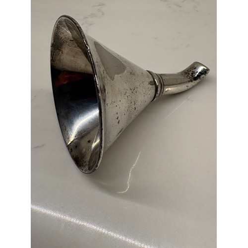 19 - Antique Irish Silver funnel Dublin 1710-40 approx 77g