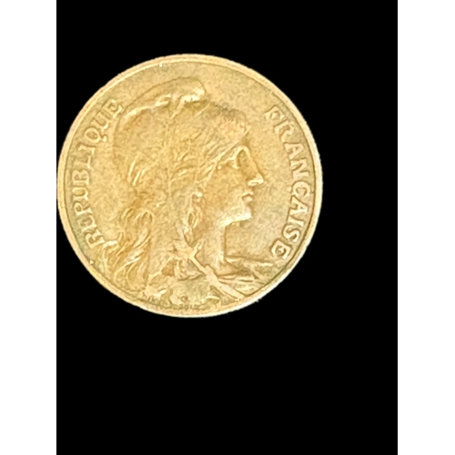 34 - Group of old coins 2 sided penny etcOld 2 side one penny piece dated 1908 and 1918