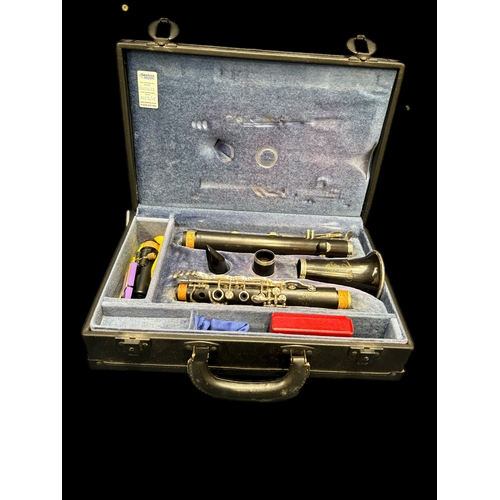 175 - Boxed Leblanc clarinet