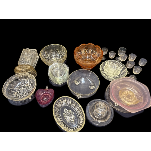 145 - Qty of glass items