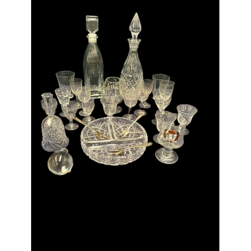 152 - Box of glasses and decanters