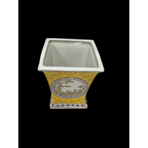 127 - Ceramic planter H21cm x W20cm