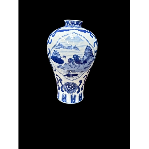 129 - Large blue and white vase H36cm