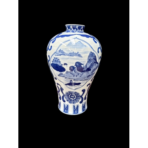 129 - Large blue and white vase H36cm