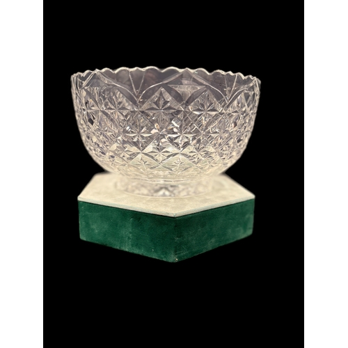 158 - Good quality cut glass bowl 25.5cm Dia x H14.5cm