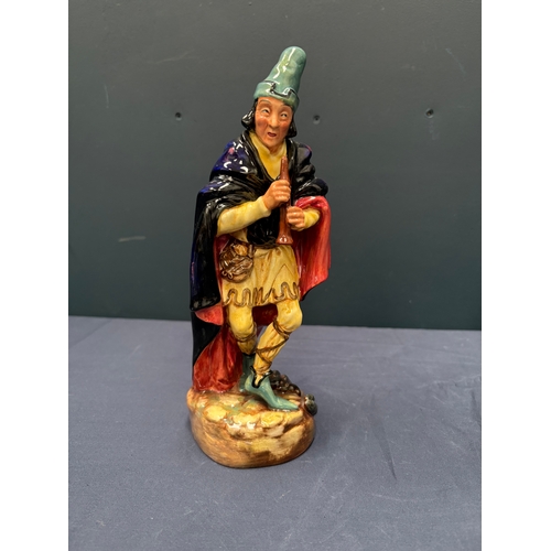 132 - Royal Doulton figurines Pied Piper & The Mask Seller