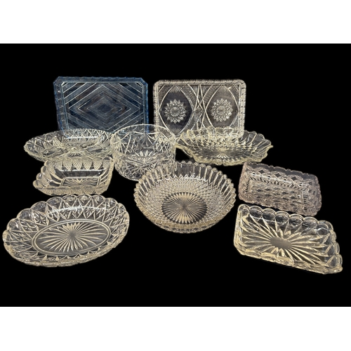 151 - Mixed group of glass dishes and a crystal bowl