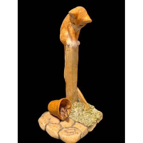 127 - Border fine arts - Cat and Mouse 13cm H