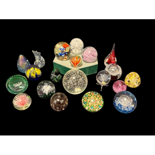 164 - Qty glass paper weights (20)