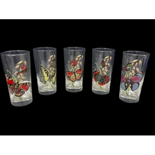 166 - 5 butterfly decorated hi ball glasses and 2 fish shaped glass dishes