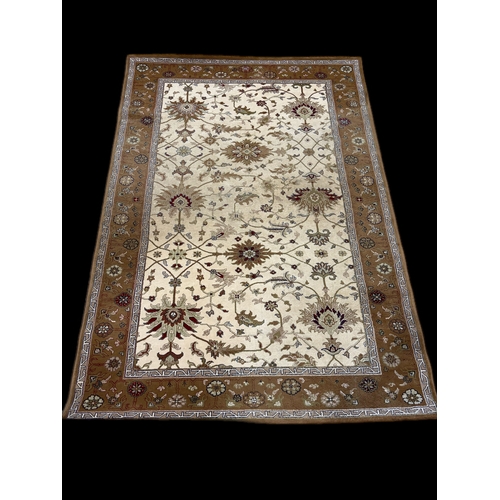 539 - Modern cream rug 160cm x 230cm