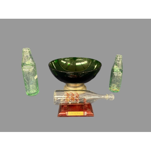 172 - Mixed glassware items bowl etc