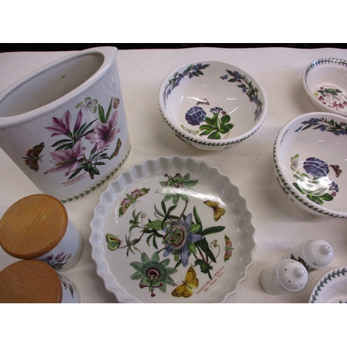 310 - A quantity of Portmeirion Botanic Garden tablewares