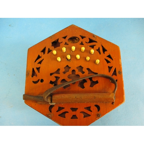 286 - A vintage Lachenal & Co concertina