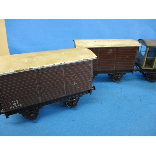 270 - A quantity of Bassett lowke O gauge goods wagons