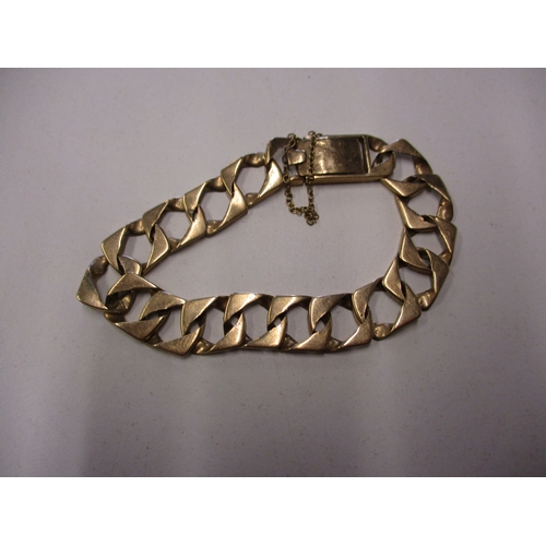 86 - A 9ct gold link bracelet, approx. weight 21.5g