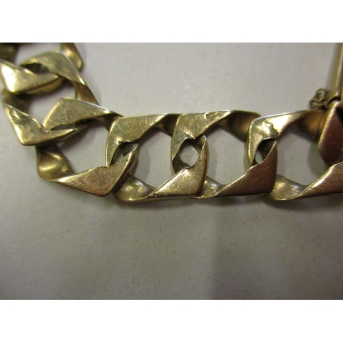 86 - A 9ct gold link bracelet, approx. weight 21.5g