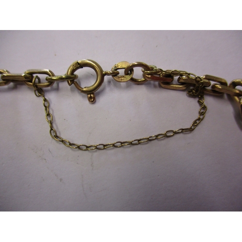 97 - A 9ct gold necklace chain with working clasp and safety chain ,approx. weight 25.3g