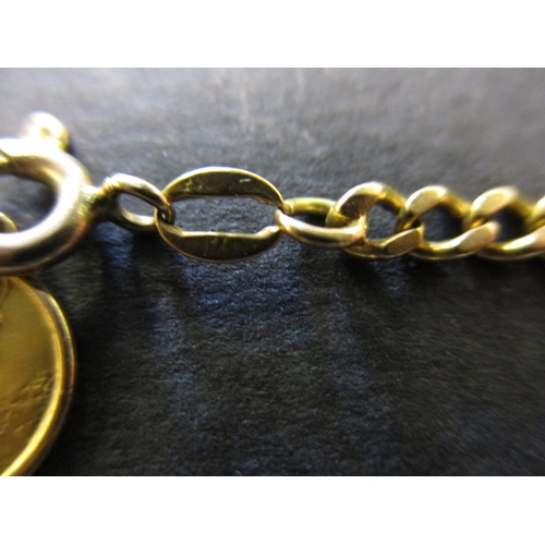 105 - An 18ct yellow gold bracelet, approx. weight 4.9g approx. linear length 18cm with working clasp,