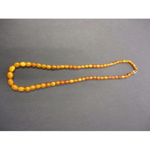 110 - A vintage butterscotch Baltic amber bead necklace, approx. weight, 26.g,