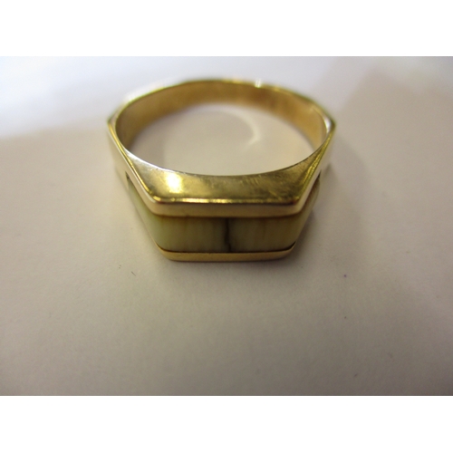 115 - A quantity of 9ct gold items, approx. weight 18.5g