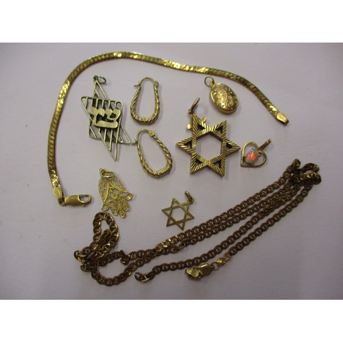 117 - A quantity of mixed 9ct gold items, approximate weight 30.8g.