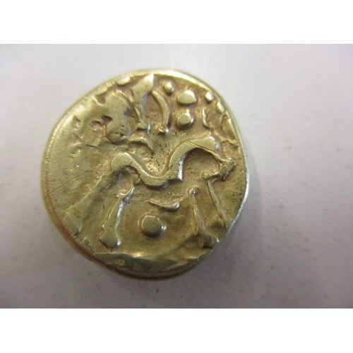 107 - An Ambiani gold stater, approx. weight 6g