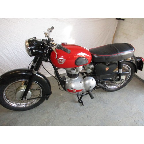 286 - A 1957 Matchless G2 250cc motorbike, in clean road useable condition with V5 certificate, run recent... 