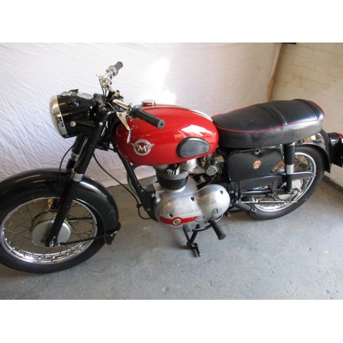 286 - A 1957 Matchless G2 250cc motorbike, in clean road useable condition with V5 certificate, run recent... 