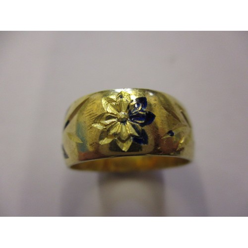 21 - An 18ct yellow gold band with enamel decoration, approx. weight 7.2g approx. ring size M approx. ban... 